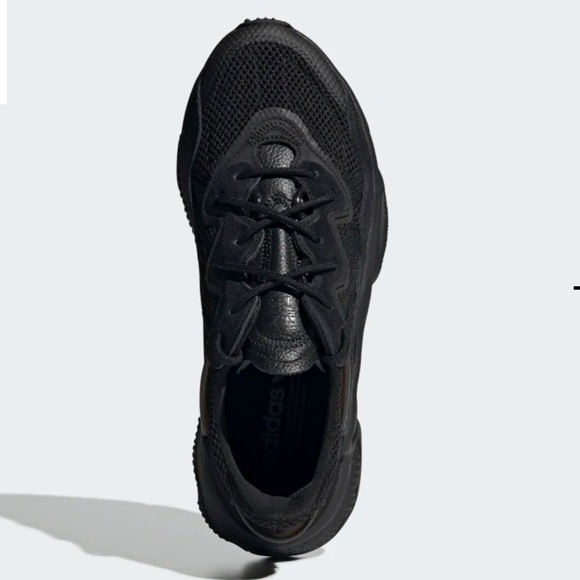 Adidas | BLACK Ozweego Sneaker Mens 4/Womens 6 NWT - Picture 2 of 13